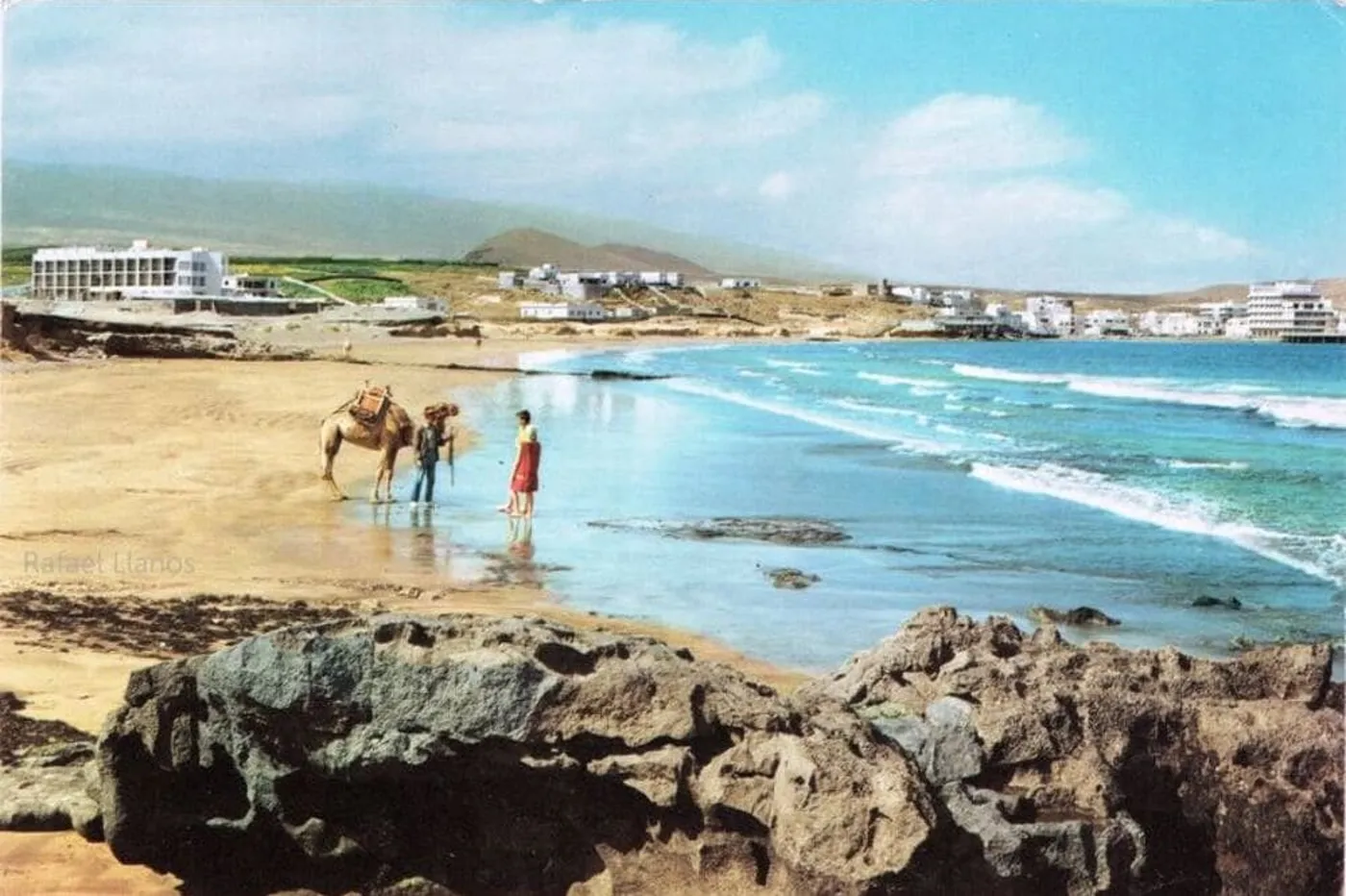 El Médano beach, where one of the southern routes starts